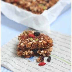 Multigrain Fruit and Nut Health Bar