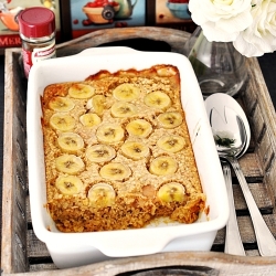 Baked Oatmeal with Bananas & PB