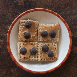 Chocolate & Peanut Butter Snack