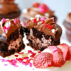 chocolate strawberry cupcakes