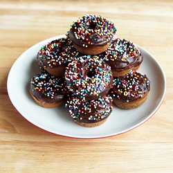 Baked Mini Chocolate Donuts