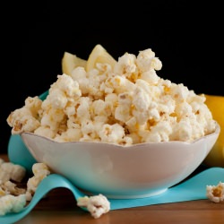 Crunchy Lemon Cream Popcorn