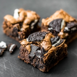 Fudgy Oreo Brownies