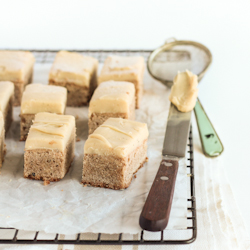 Spiced Blondies with Chai Ganache