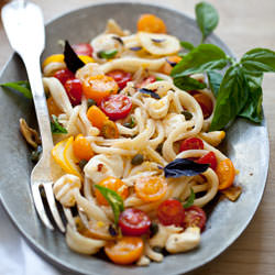 Pasta w/ Marinated Tomatoes