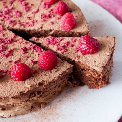 Chocolate Cake with Raspberries