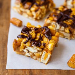 Combos Pretzel & Caramel PB Bars