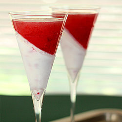 Strawberry Ricotta Prosecco Fizz