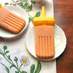 Ginger-Peach Popsicles