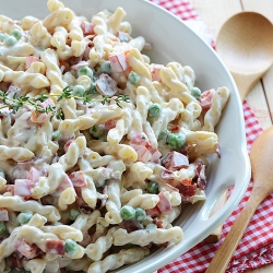 Creamy Pasta Salad with Bacon, Peas