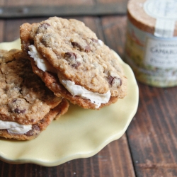 Oatmeal Chocolate Chip Pies