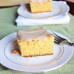 Honey Bun Cake