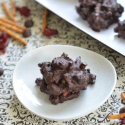 Dark Chocolate Mixed Clusters