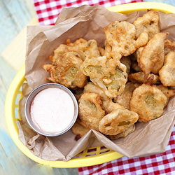 Fried Pickles with Spicy Ranch