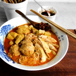 Singapore Curry Laksa