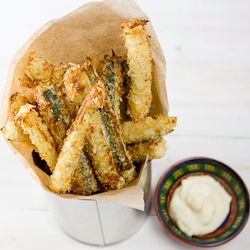 Zucchini Fries w/ Garlic Mayo