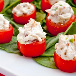 BLT tomato bites