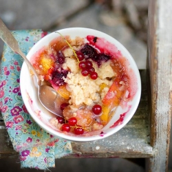 Stone Fruit & Summer Berry Crumble