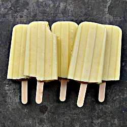 Vanilla Bean Custard Pops