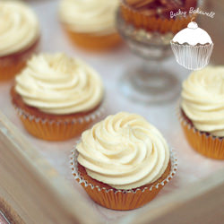 Spiced Maple Syrup Cupcakes