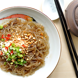 Easy Hot & Sour Sweet Potato Noodle