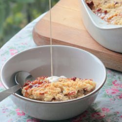 Rhubarb and Ginger Crumble