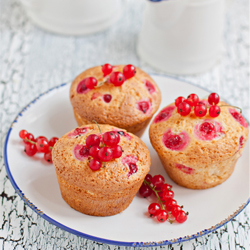 Muffins with Red Currants