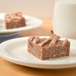 Oatmeal Raisin Cookie Dough Bars