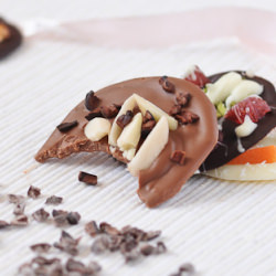 Chocolate, Fruit & Nut Thins