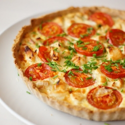 Chicken and Tomato Quiche