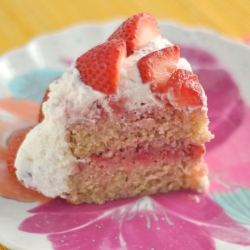 Fresh Strawberry Cake