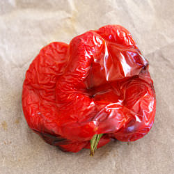 Roasted marinated pepper