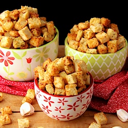 Garlicky Parmesan Croutons