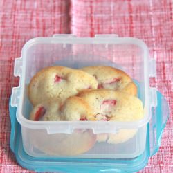 Strawberries & Cream Madeleines