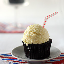 Root Beer Float Cupcakes