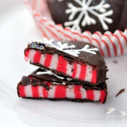 Candy Cane Peppermint Patties