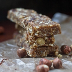 Chocolate Hazelnut Raw Bars