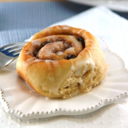 Vegan Cinnamon Rolls