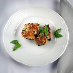 Mint zucchini fritters