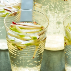 Sparkling Apple Sangria