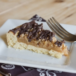 Chocolate Caramel Cookie Pie