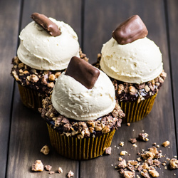 Chocolate Toffee Cupcakes