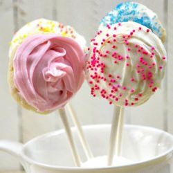 Sugar Cookie Pops