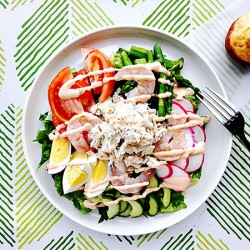 Shrimp and Crab Louie Salad