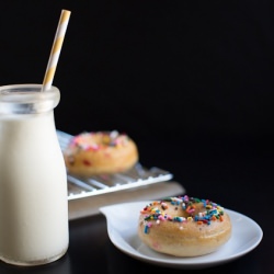 Funfetti Baked Donuts