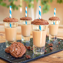 Chocolate Caramel Cookie Cocktail