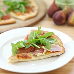 Fig, Prosciutto, and Arugula Pizza