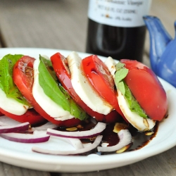 Insalata Caprese Bruschetta