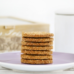 Bran and Nuts Cookies