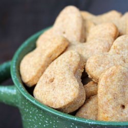 Whole Wheat Cheese Crackers